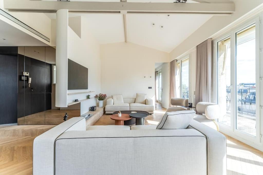 Luxueux Haussmannien Avec Vue Sur