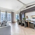 Luxueux Appartement Haussmannien Avec Vue Sur Paris