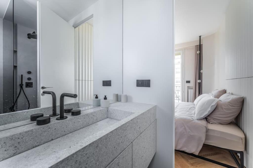 Luxueux Haussmannien Avec Vue Sur Appartement Parijs